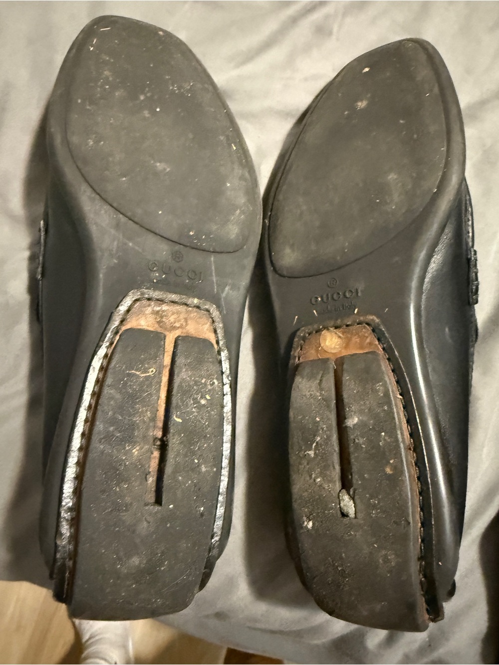 Gucci Black Leather Loafers with Gold Hardware - Picture 9 of 12